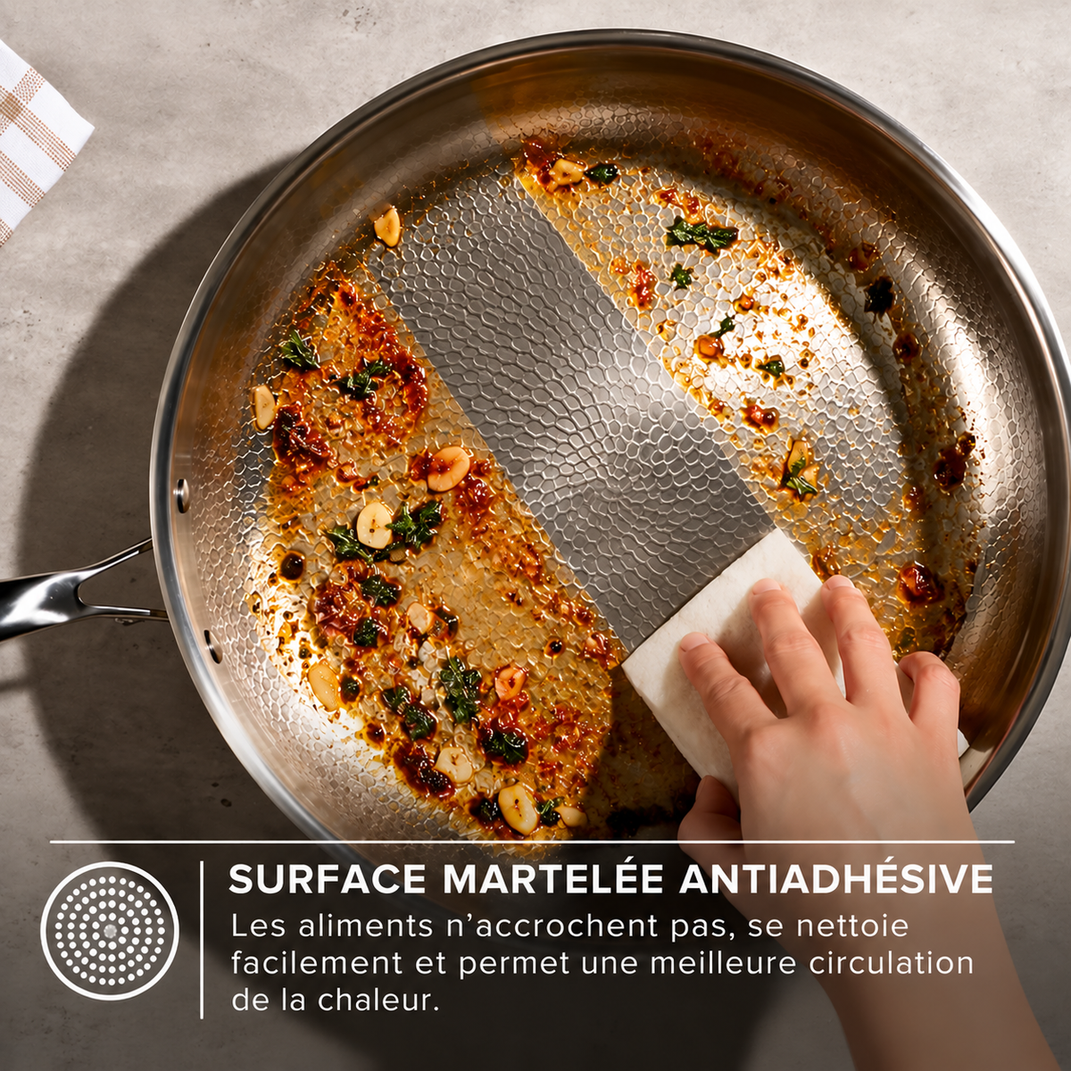 Hammered Titanium Wok 28 cm